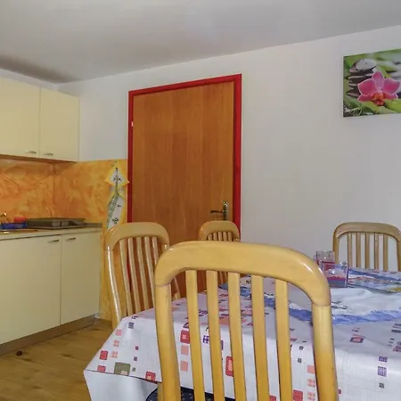 Two-bedroom In Apartment *